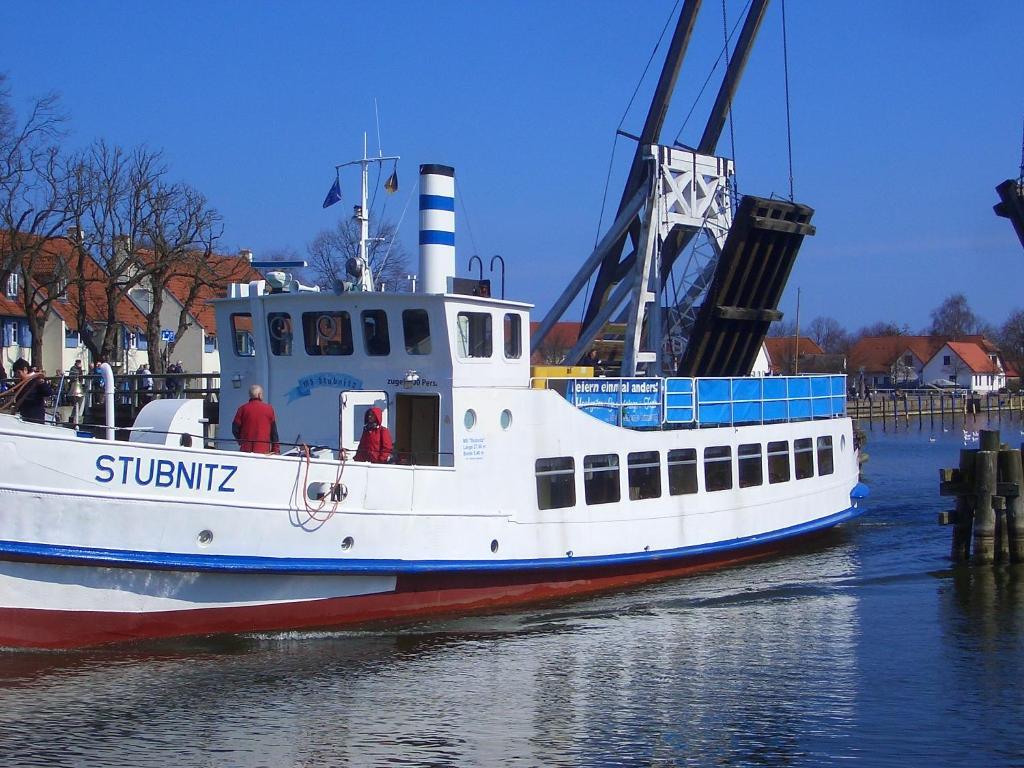 Hotel Zur Bruecke Greifswald Eksteriør bilde